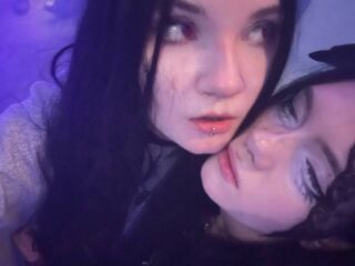 LuluAndAlis's Porn webcam Profile Image